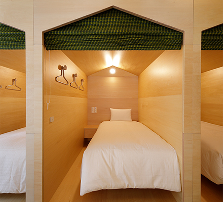 Walk-in Hut